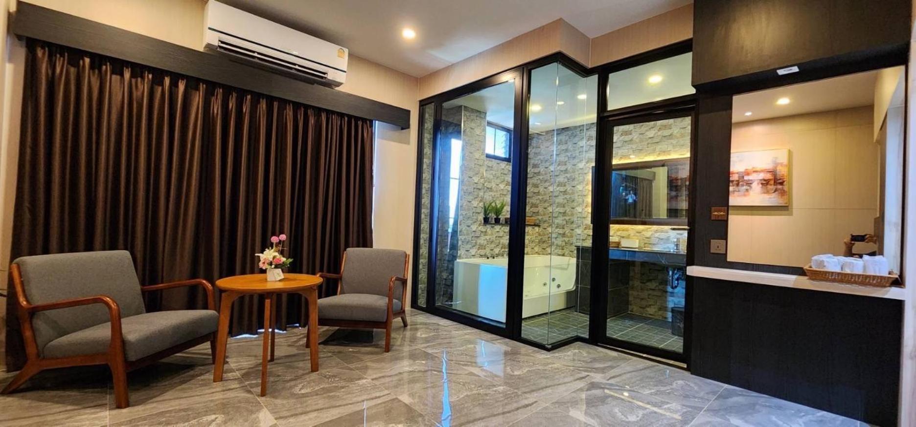 The Room Boutique Hotel Sakon Nakhon Exterior foto